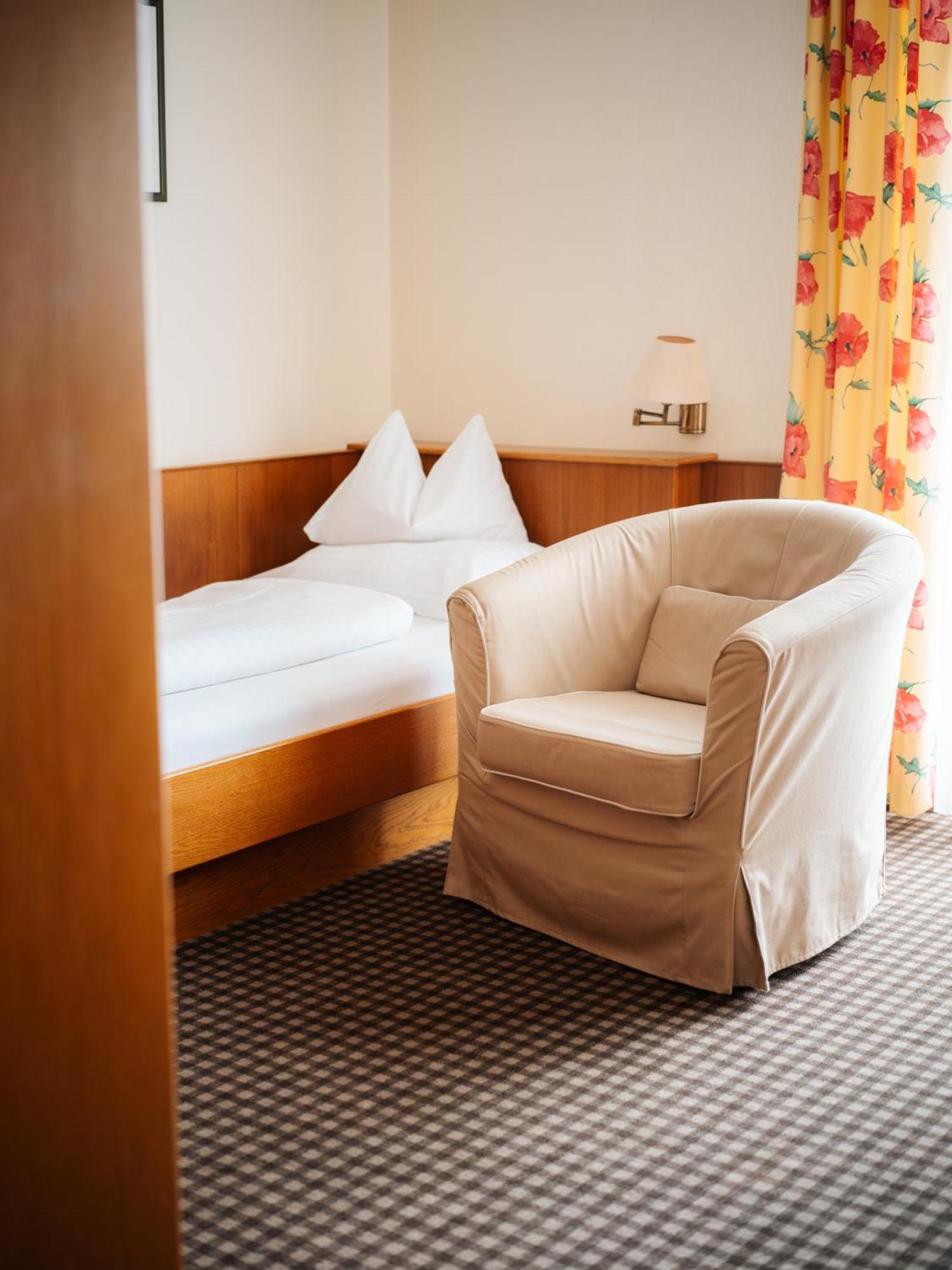 Seehotel Ressmann Drobollach am Faakersee Kamer foto